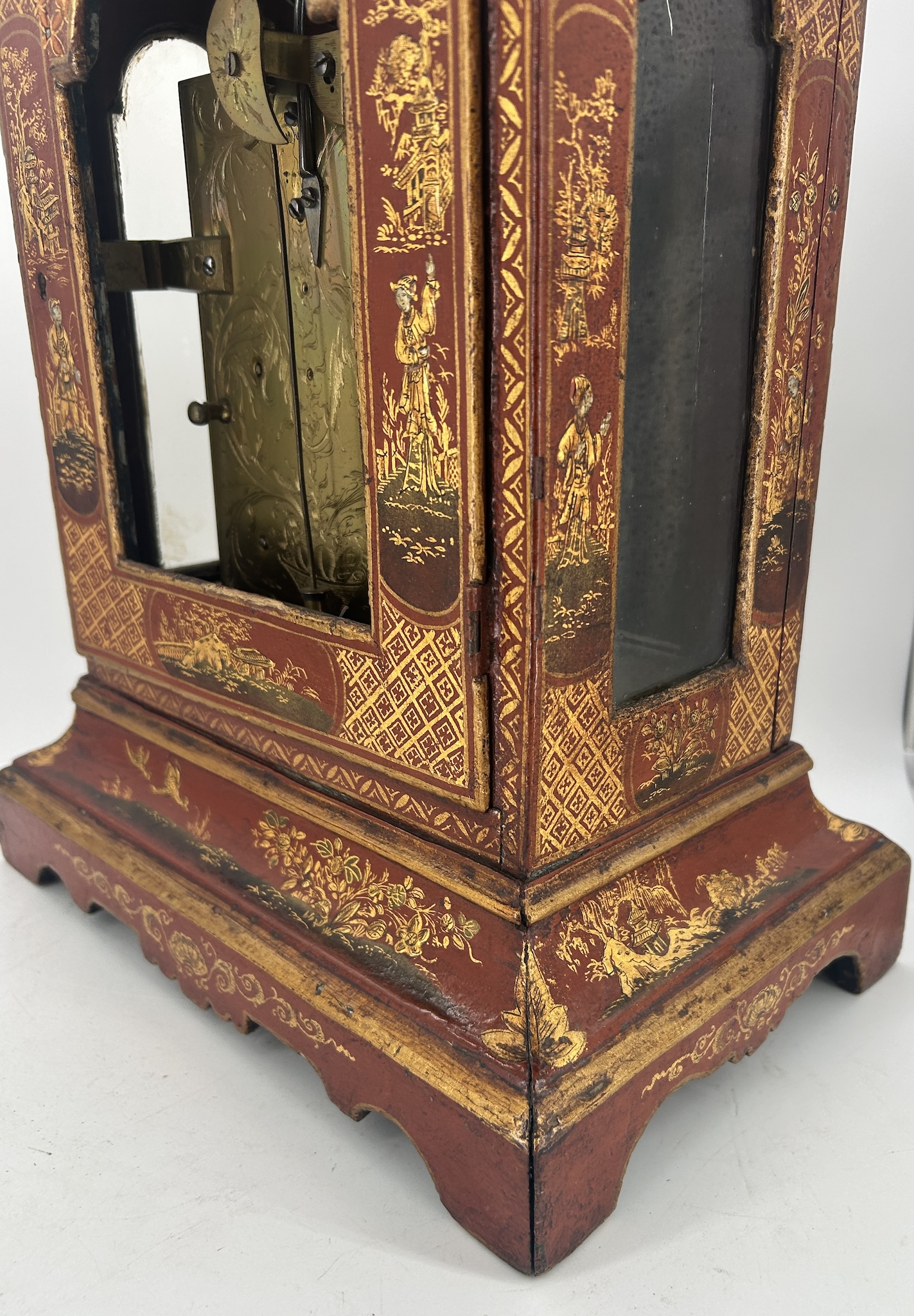 Outstanding Red Chinoiserie English Verge Twin Fusee Bracket Clock – Ca 1760 - Image 8